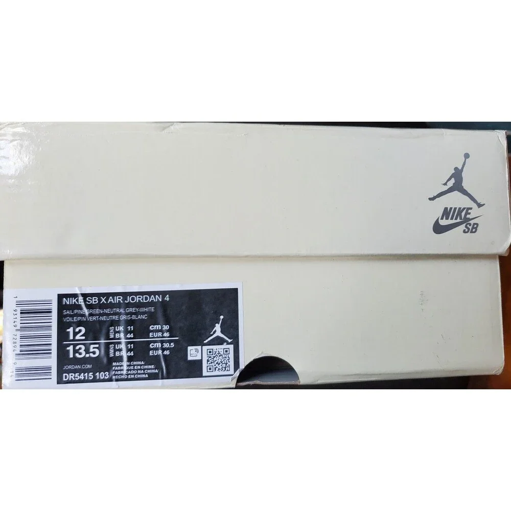Nike SB x Air Jordan 4 Retro Pine Green. Size 12